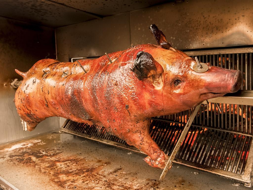 Forstnerwirt | Stubn | Biergarten Hotel Rottenburg an der Laaber